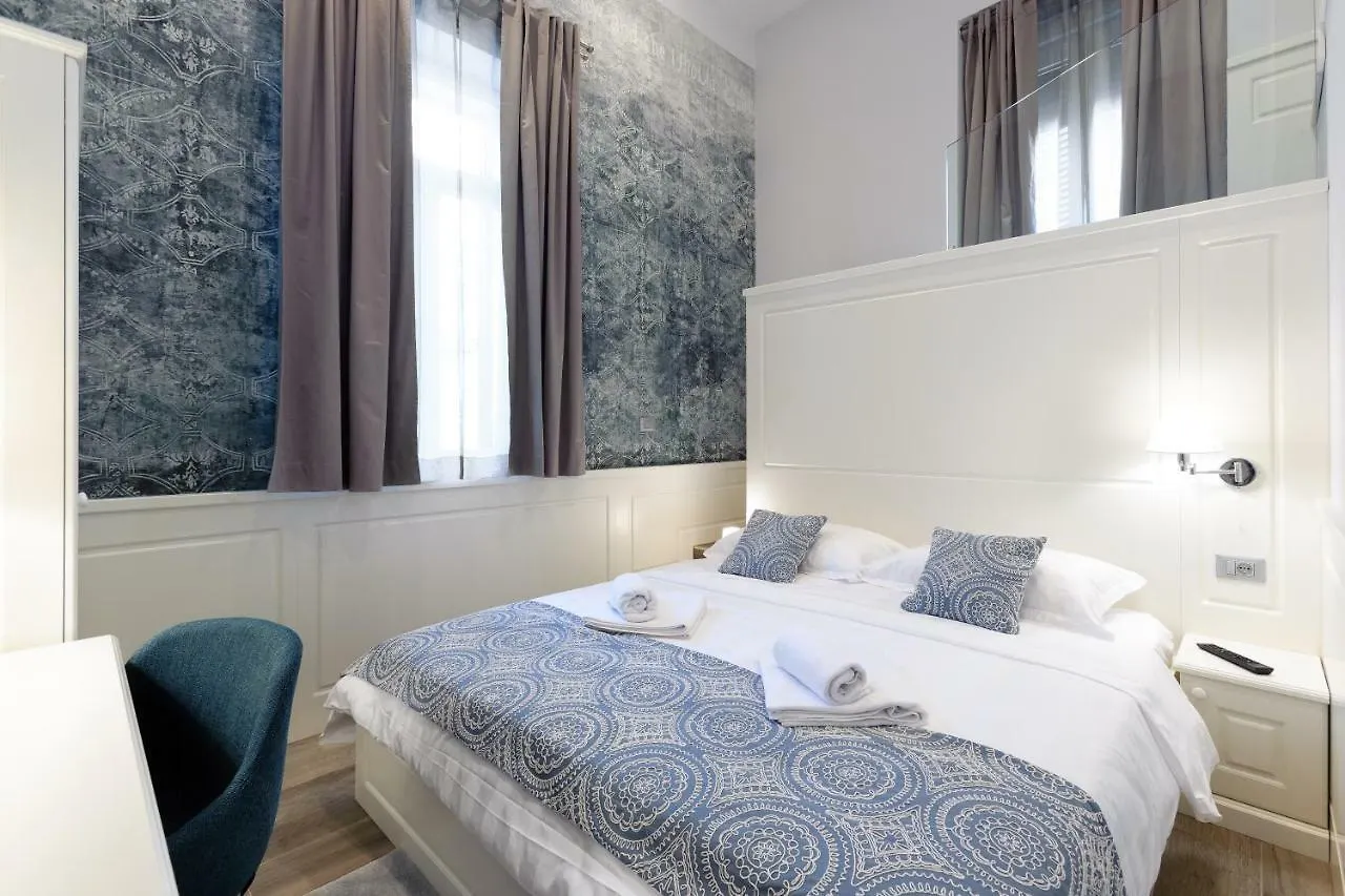 Roko Luxury Rooms 1 Split